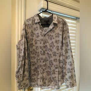 Men’s long sleeve button down floral print GREAT condition no holes or stains